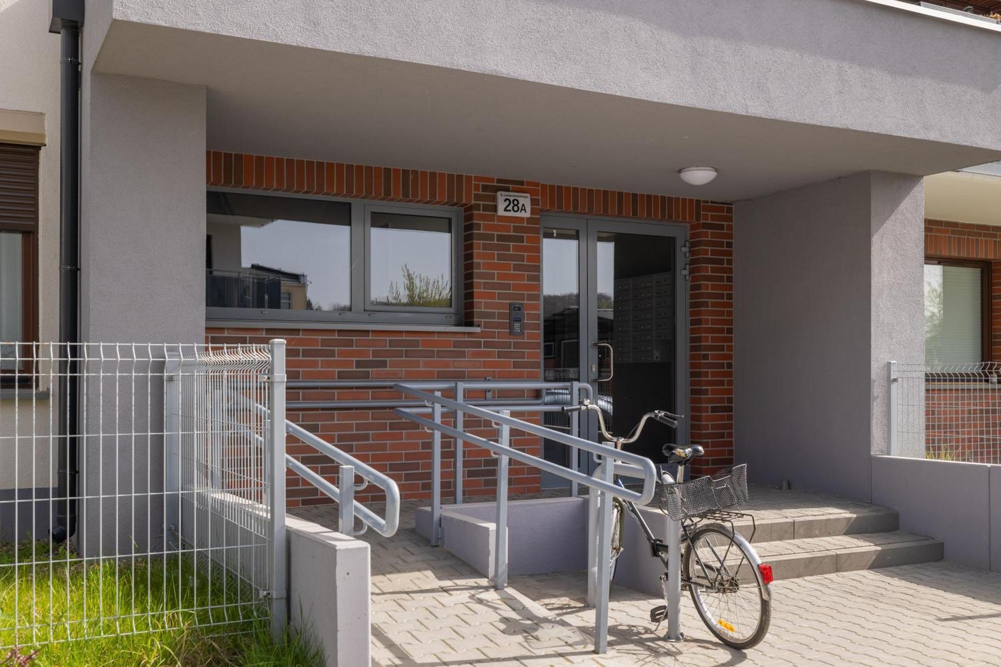 שצ'צ'ין Ts Gold New Town Apartment & Free Private Parking מראה חיצוני תמונה